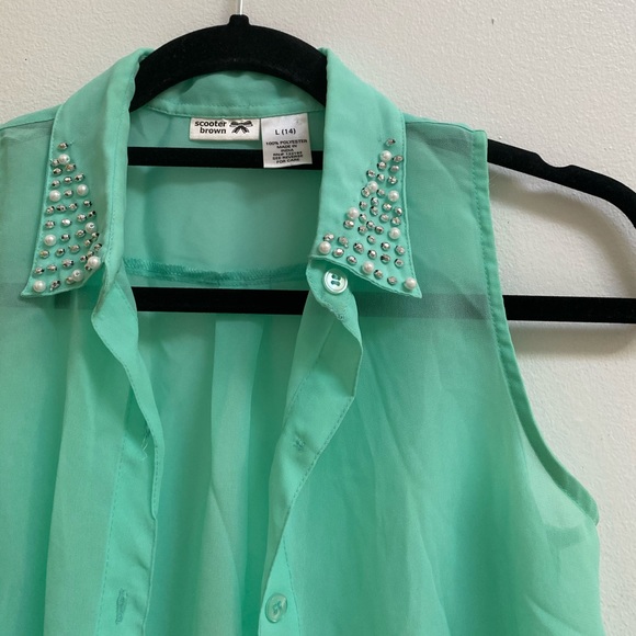 Embellished Collared Chiffon Blouse - Picture 2 of 3